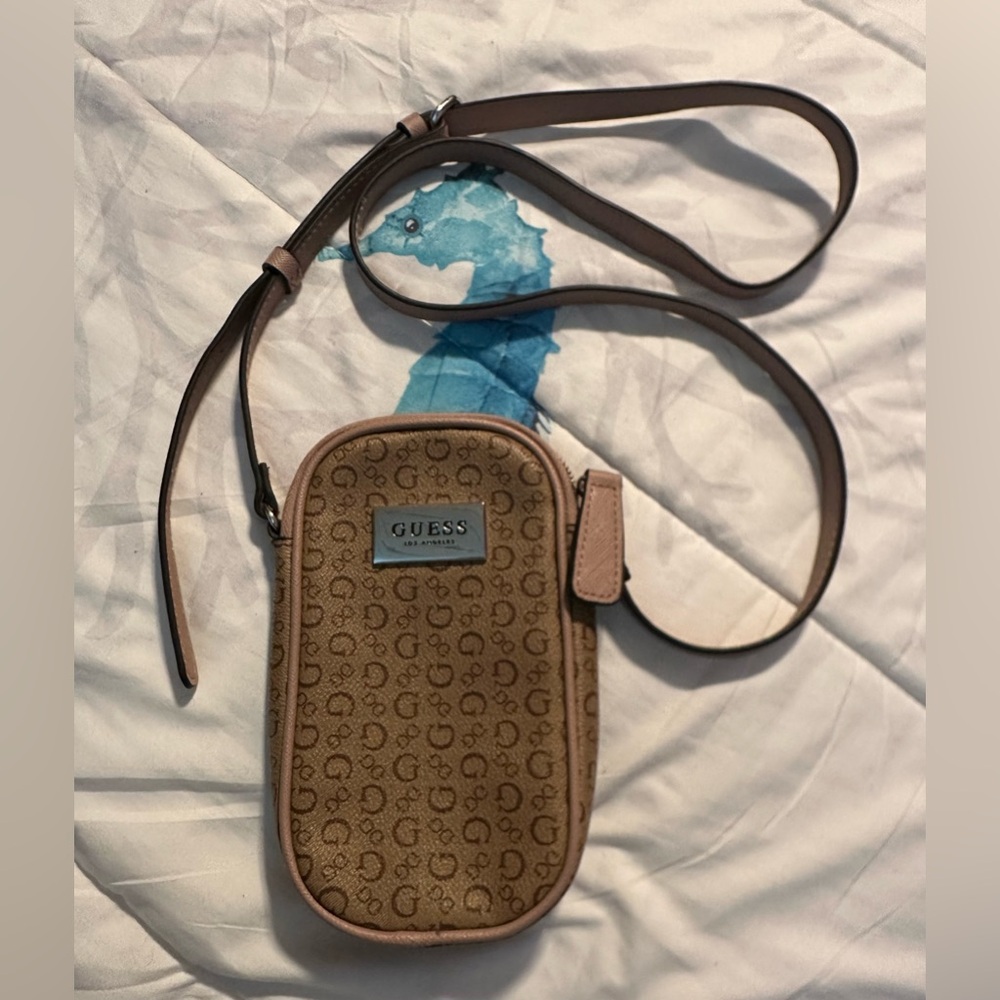 GUESS Maloney Mini Crossbody Bag/Phone Purse/Brown Mocha